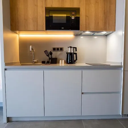 Ayayorgisuites Apartment *